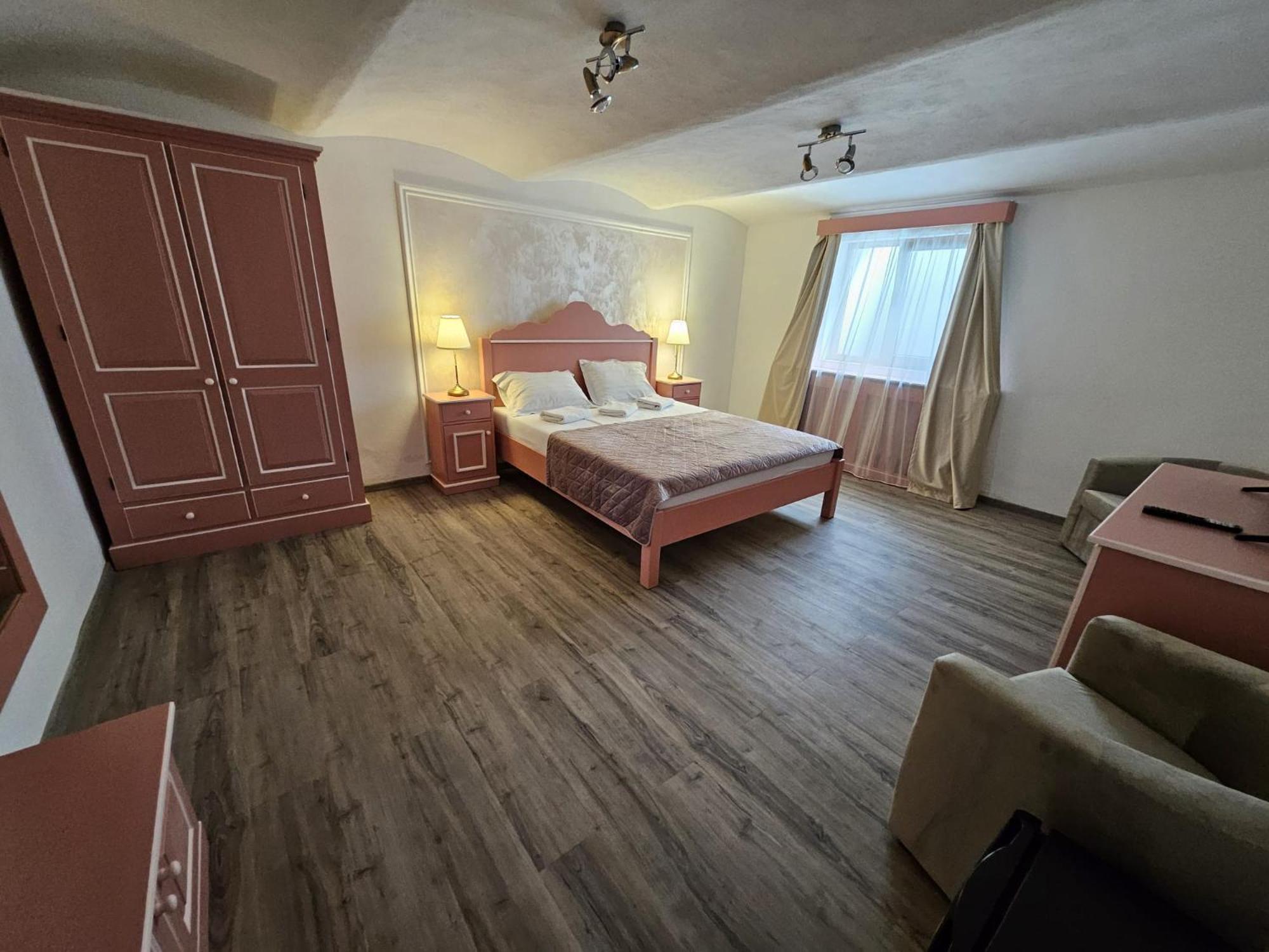 Casa Raduly - Apartament Demisol Sibiu Eksteriør billede