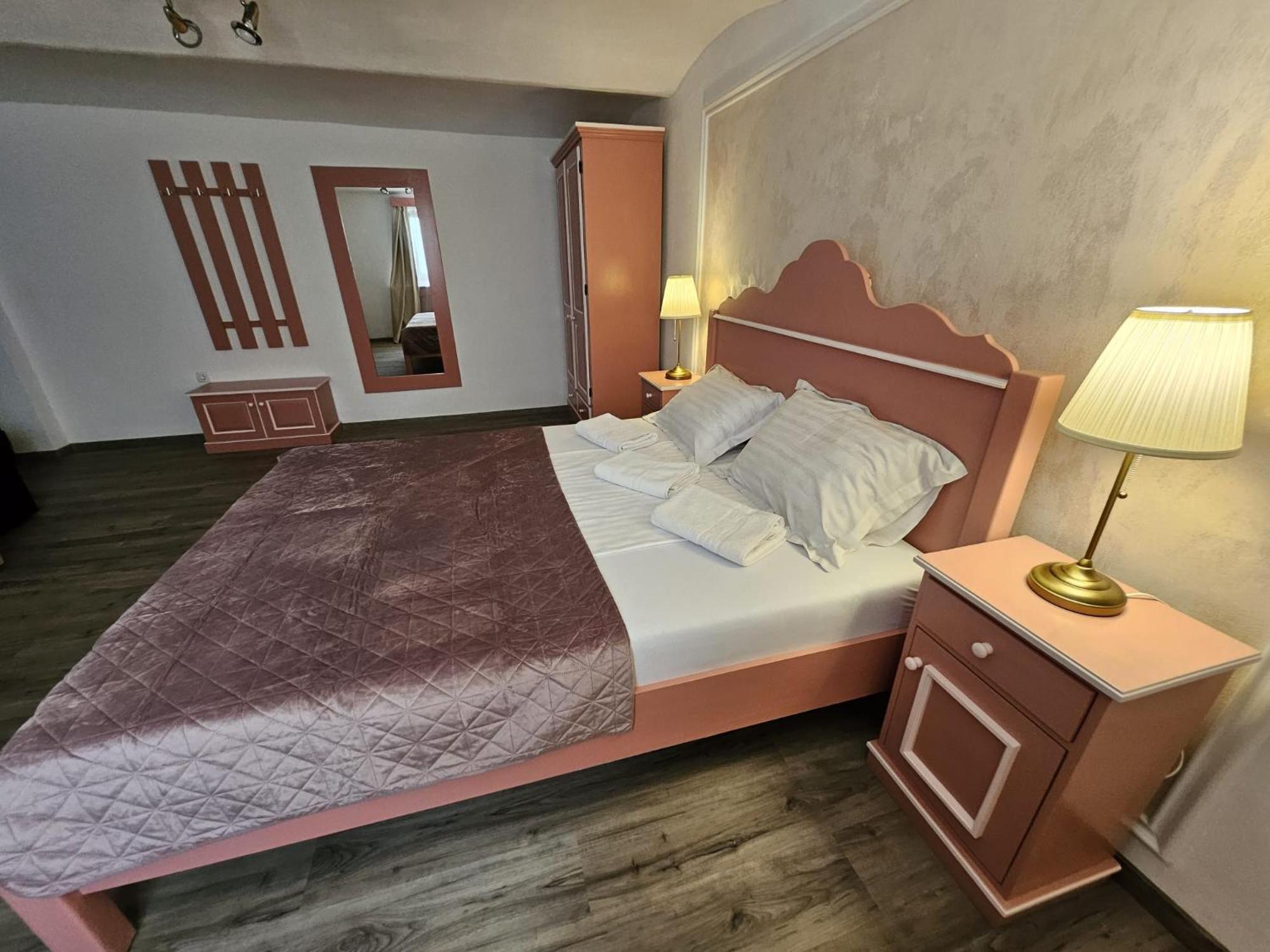 Casa Raduly - Apartament Demisol Sibiu Eksteriør billede