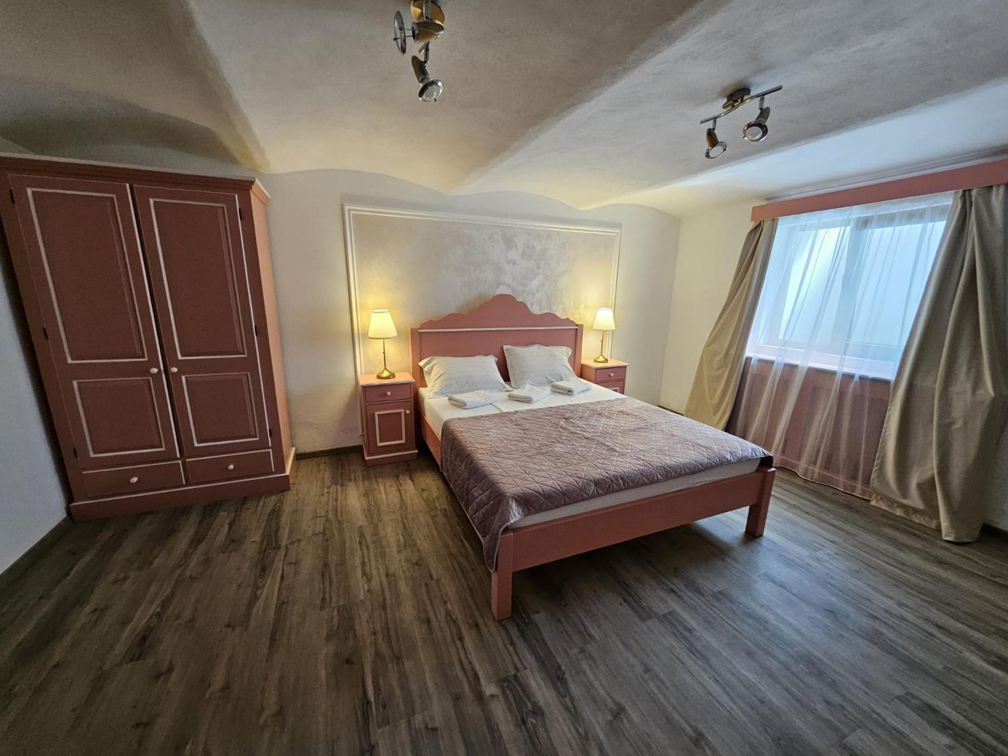 Casa Raduly - Apartament Demisol Sibiu Eksteriør billede