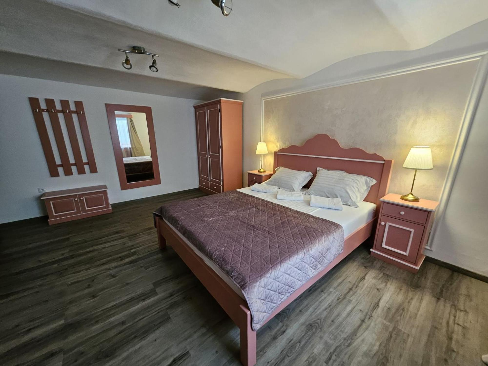 Casa Raduly - Apartament Demisol Sibiu Eksteriør billede