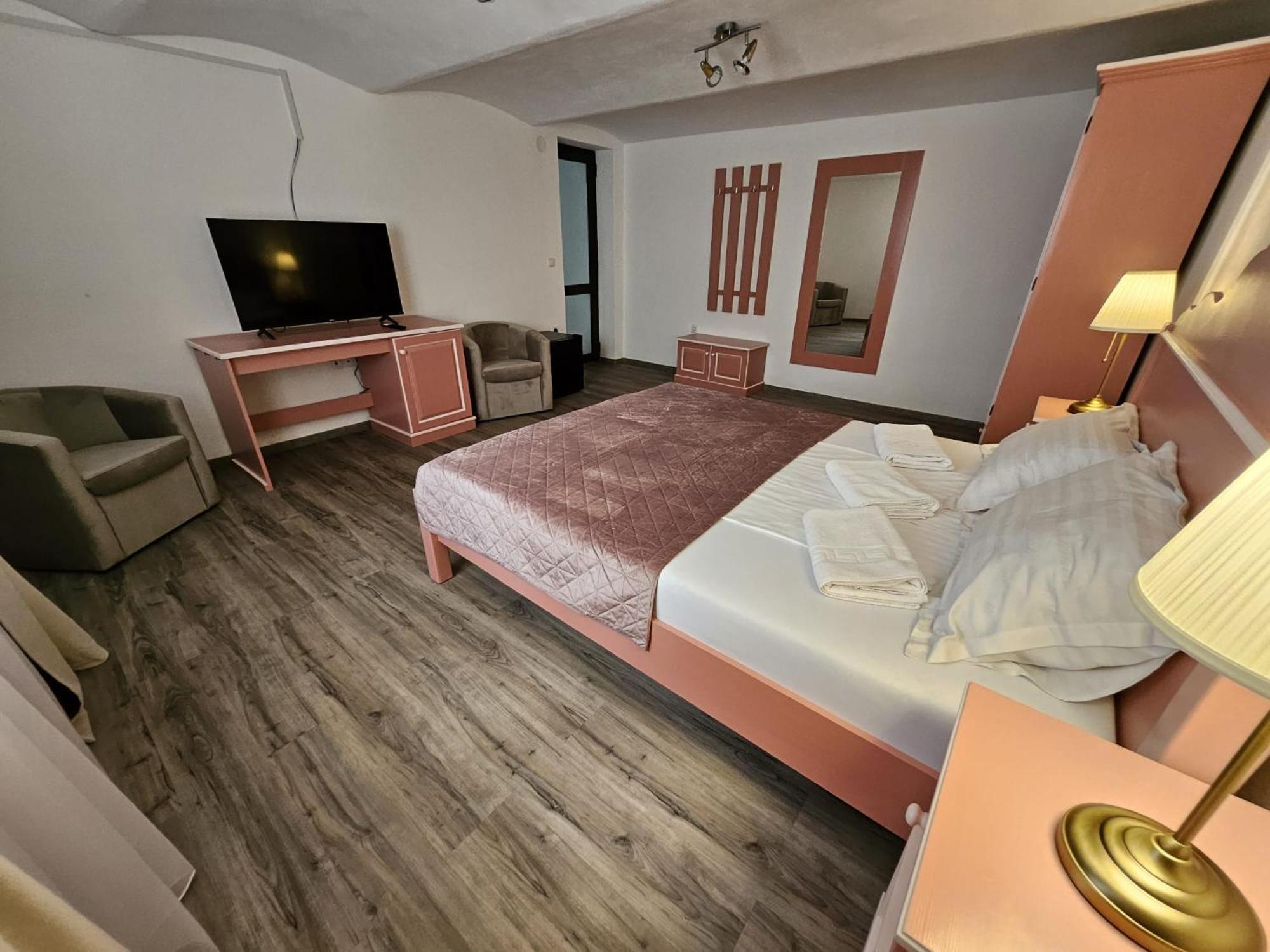 Casa Raduly - Apartament Demisol Sibiu Eksteriør billede